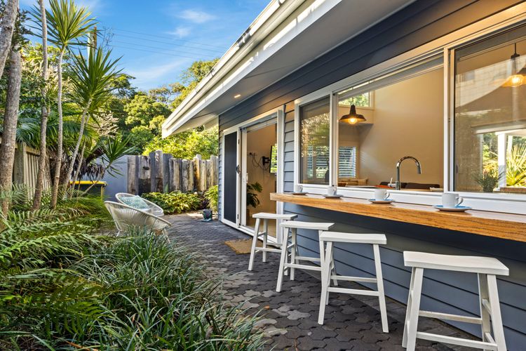 Sawtell Beach Shack 1