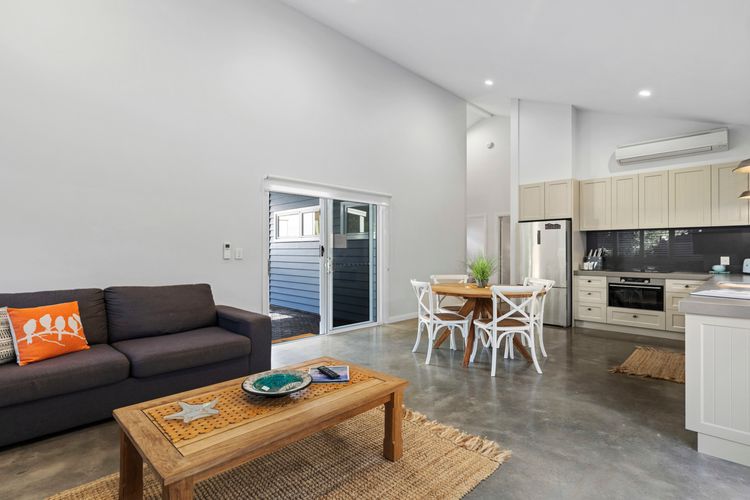 Sawtell Beach Shack 1