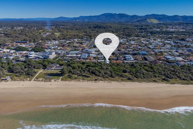 Sawtell Beach Shack 2