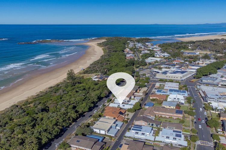 Sawtell Beach Shack 2