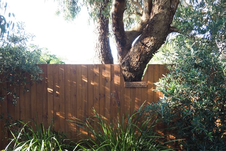 Sandhurst Escape 2-17