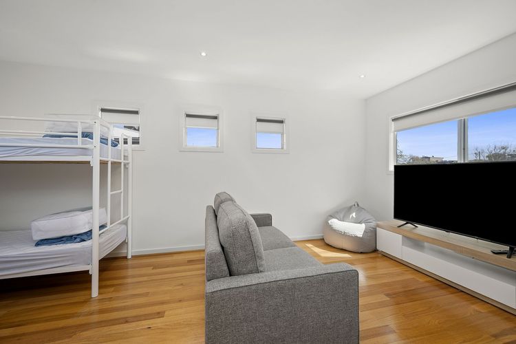 Anderson Central Townhouse 2/36