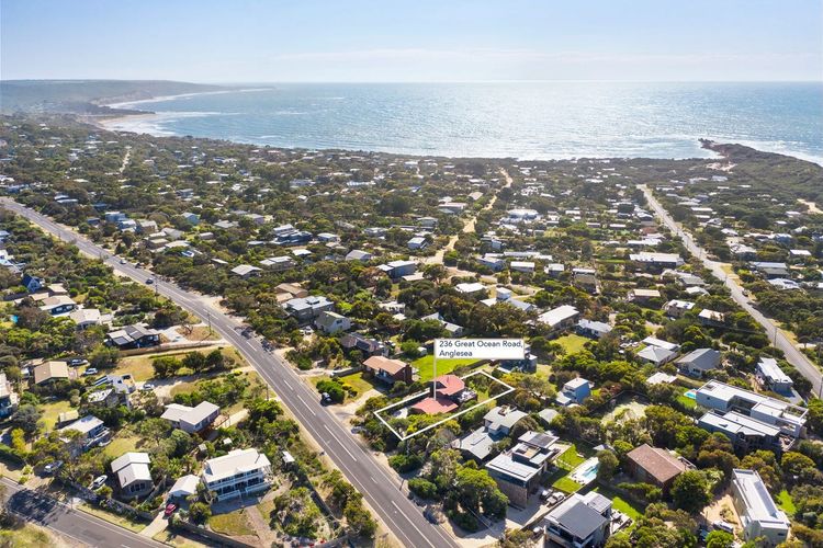 Roadknight Ocean Road View 236