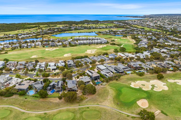 St Georges Luxury Beach House