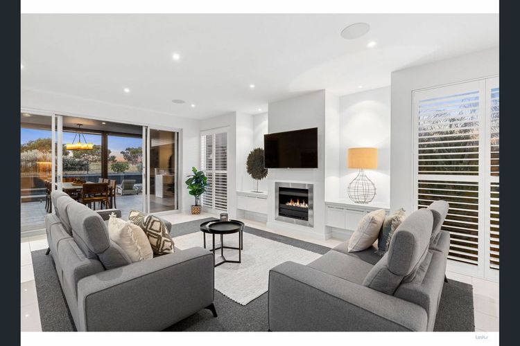 St Georges Luxury Beach House