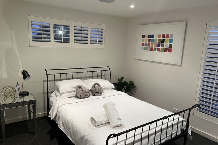 St Georges Luxury Beach House