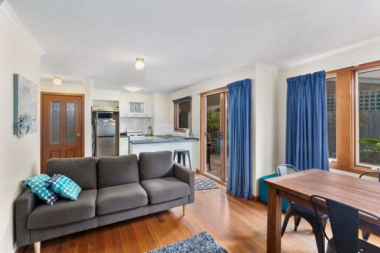 Price on the Beach 2c