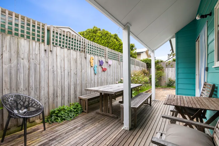 Price on the Beach 2c