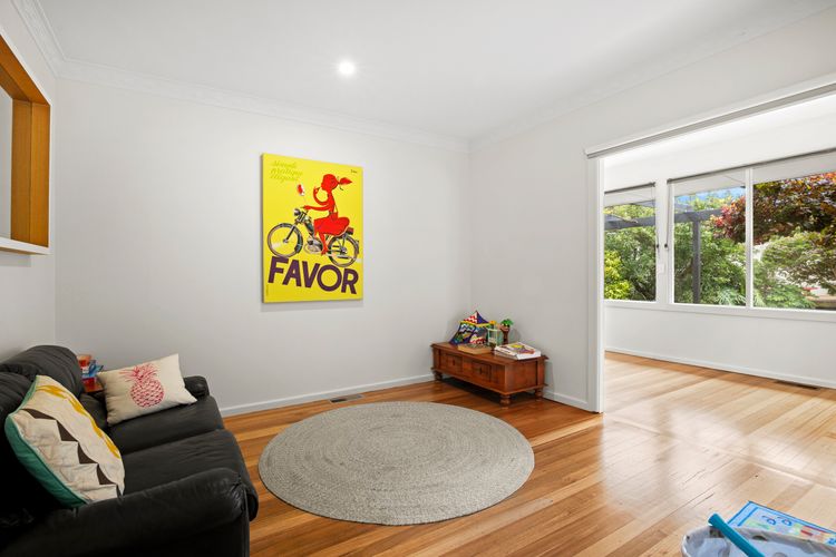 Price Central Torquay 32