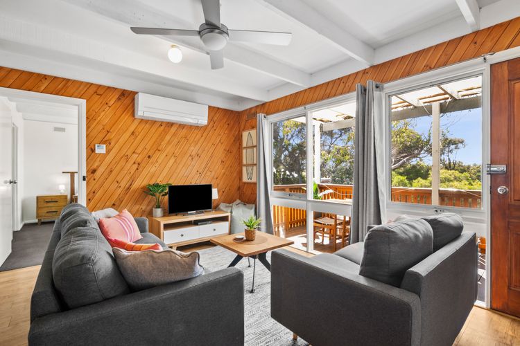 Torquay Boulevard Beach House