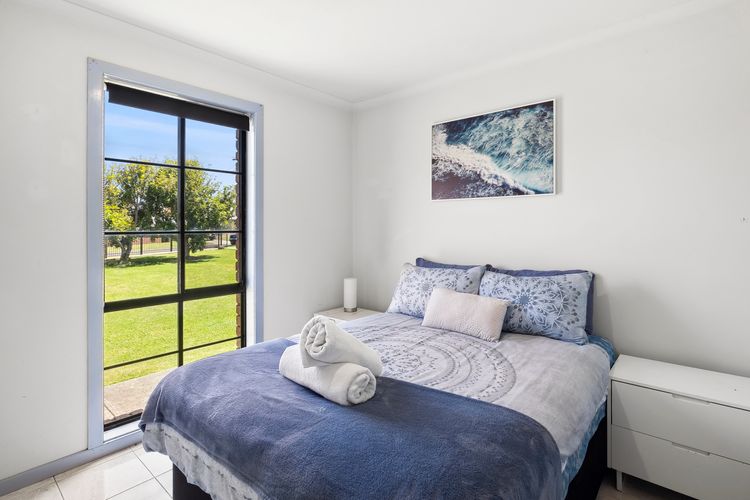 New Street Beach House | Pet-Friendly 350m to Beach