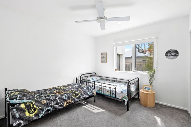 Beach Road Pool Escape