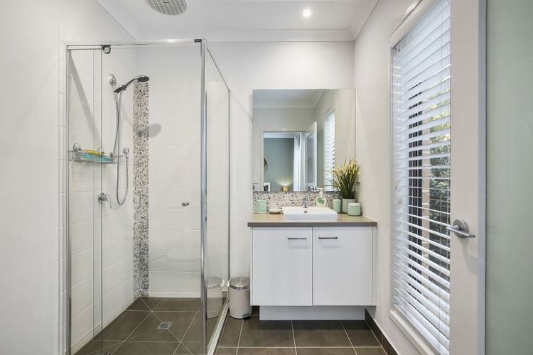 Mannagum Mt Duneed 59