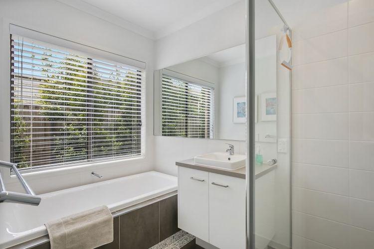 Mannagum Mt Duneed 59