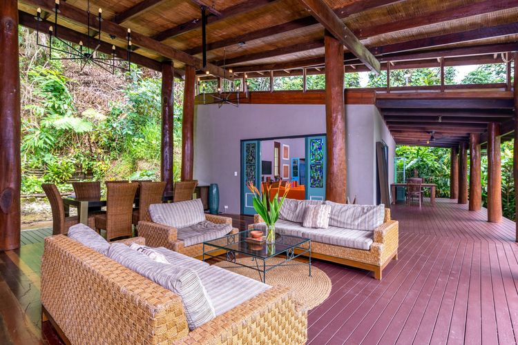 The Daintree Treehouse