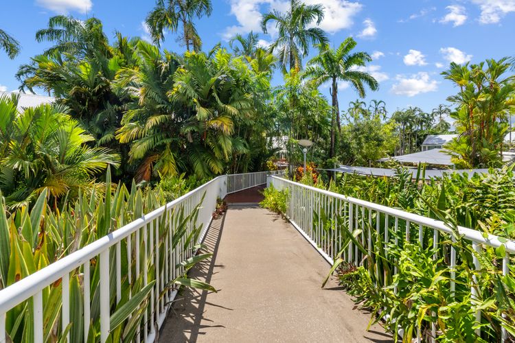 1104/1105 Oaks Resort