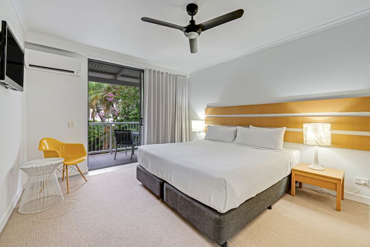 1104 Oaks Resort – King Suite