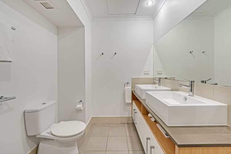 1104 Oaks Resort – King Suite