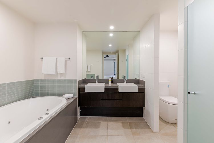 103 Temple By The Sea