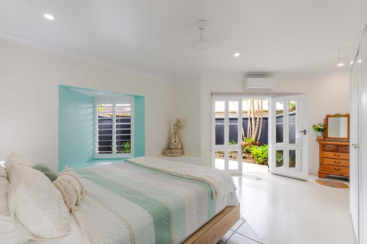 Mistral Tropical Beach House