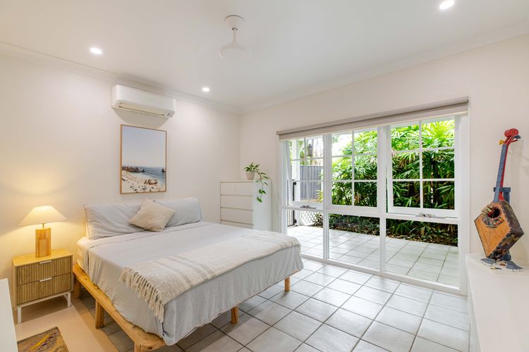 Mistral Tropical Beach House