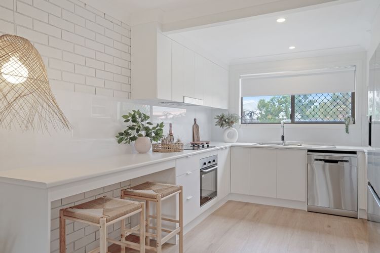 Seamist – 4/6 Flame Street