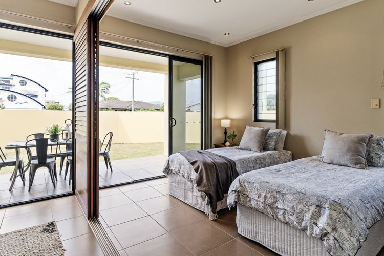 Villa Sangiovese – Unit One – 1/2 Heath Street