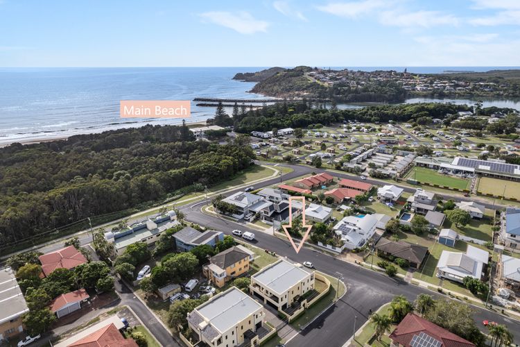 Villa Sangiovese – Unit One – 1/2 Heath Street