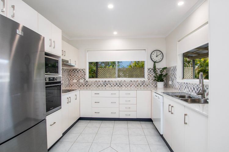 Evans Beach House – 24 Cedar Street