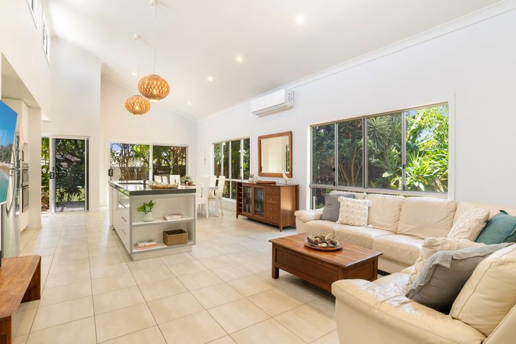 Breezeway House – 38B Cypress Street