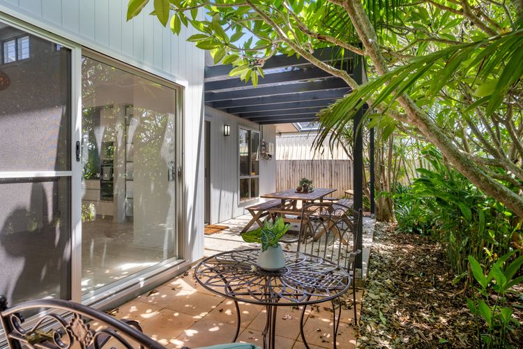 Breezeway House – 38B Cypress Street