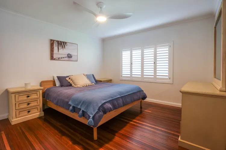 Bungalow Blue – 8 Illawong Lane