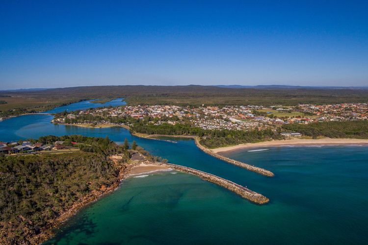 Bungalow Blue – 8 Illawong Lane