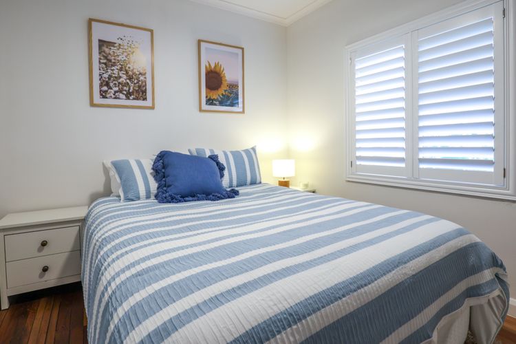 Bungalow Blue – 8 Illawong Lane