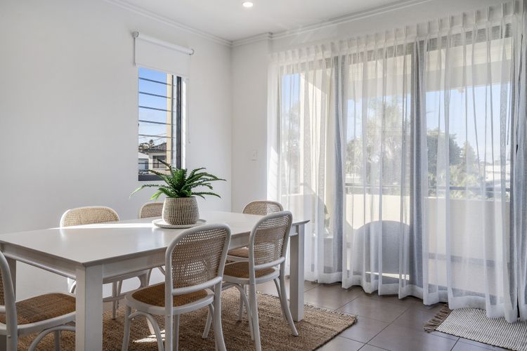 Villa Sangiovese – Unit Two – 2/2 Heath Street