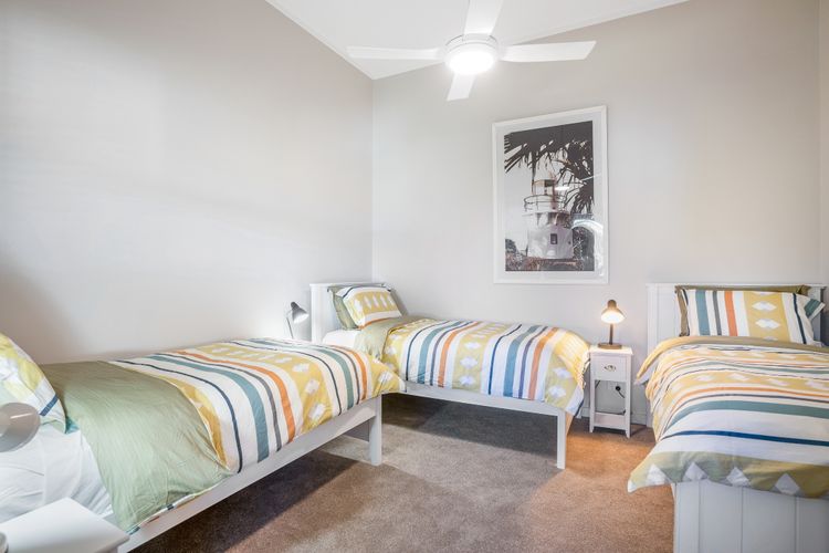 Harbour View – 5 McDonald Place