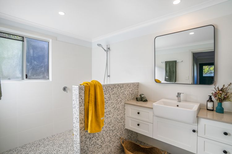 Harbour View – 5 McDonald Place