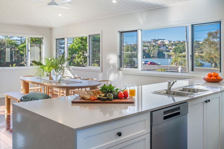 Harbour View – 5 McDonald Place