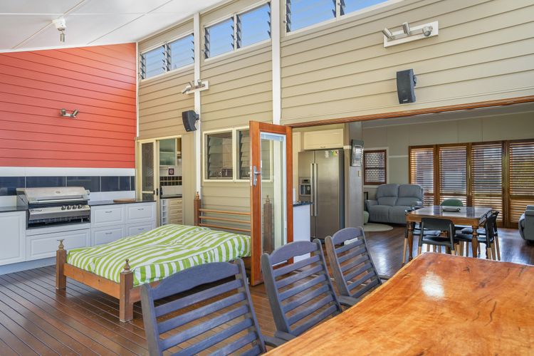 Cedar Street Bungalow – 29 Cedar Street