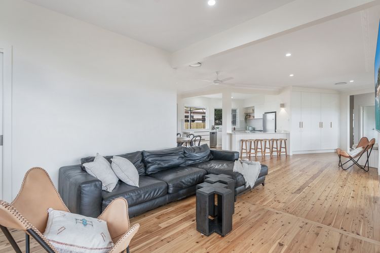 Cedar Retreat – 19 Cedar Street