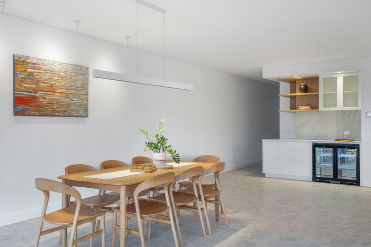 Mooncoin on Yarran – 2/12 Yarran Street