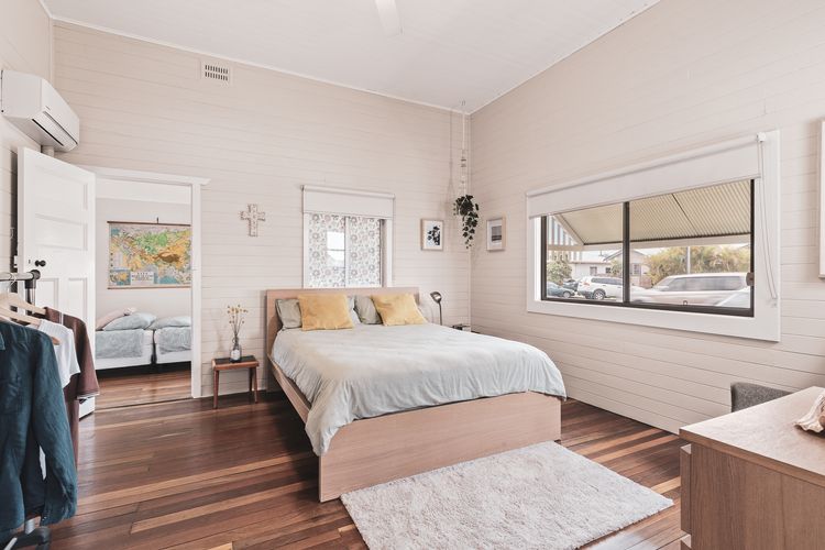 Rosena – The Classic Beach House – 5 Cashmore Street