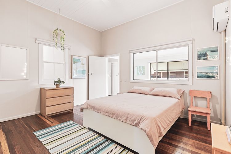 Rosena – The Classic Beach House – 5 Cashmore Street