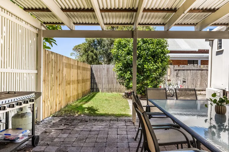 Selah – 36 Woodburn Street