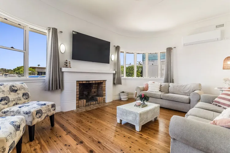 Selah – 36 Woodburn Street