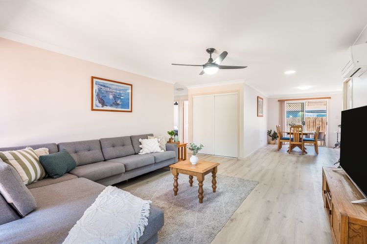 Waratah Retreat – 2/4 Waratah Lane