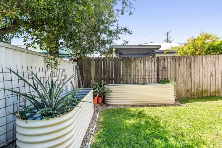 Waratah Retreat – 2/4 Waratah Lane