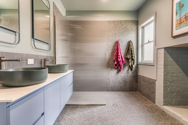 Seashells – 47 Park Street