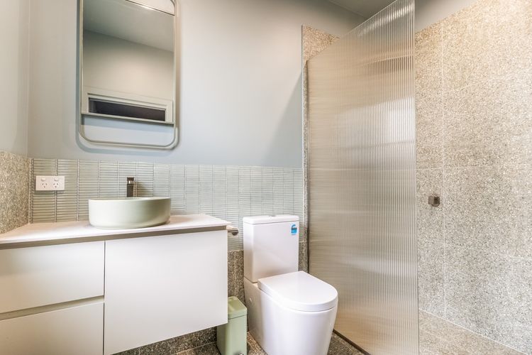 Seashells – 47 Park Street