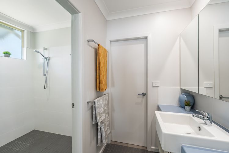 SunnySide Down – 2/3 McDonald Place